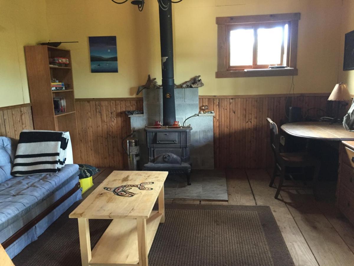 Maple Heart Ranch Villa Shawnigan Lake ภายนอก รูปภาพ