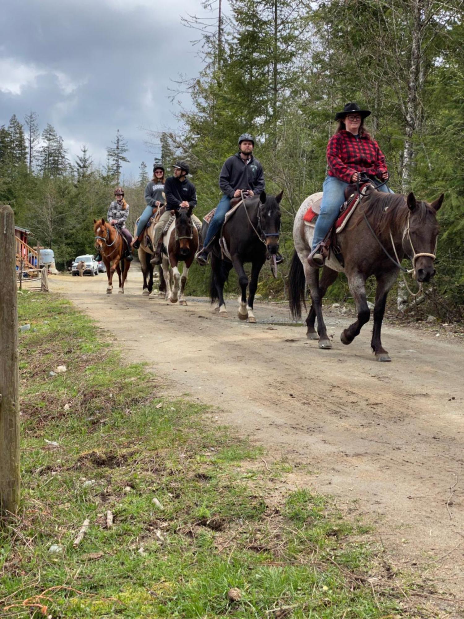 Maple Heart Ranch Villa Shawnigan Lake ภายนอก รูปภาพ